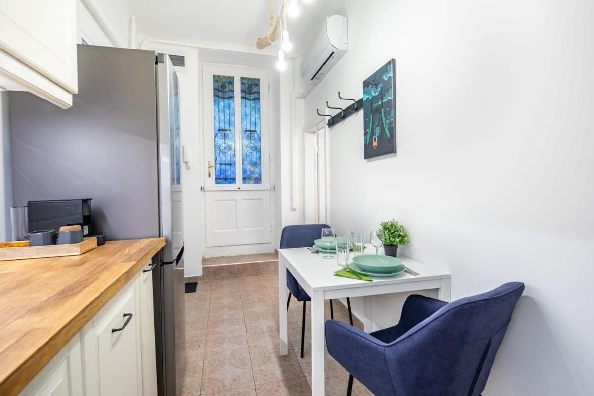 Convenient Apartment At Gastro Driven Location Budapeste Exterior foto